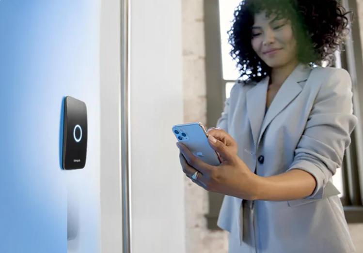 use smart phone Touchless Access Control Systems