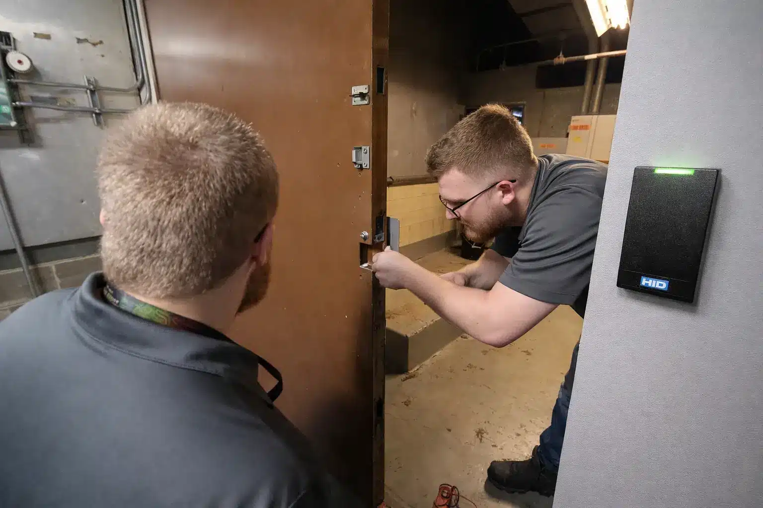 Access control installation Chicago at a commercial facility